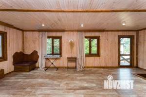 Дом 170м², 2-этажный, участок 6 сот.  