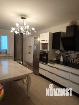 Дом 110м&sup2;, 1-этажный, участок 3 сот.  