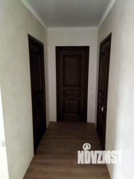 Дом 390м&sup2;, 3-этажный, участок 11 сот.  