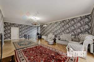 Дом 275м², 2-этажный, участок 4 сот.  