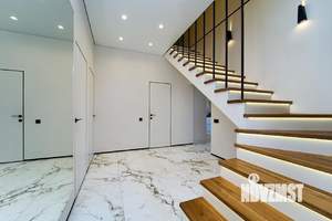 Дом 126м&sup2;, 2-этажный, участок 3 сот.  