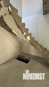 Дом 180м², 2-этажный, участок 6 сот.  