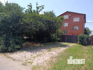 Дом 528м², 3-этажный, участок 8 сот.  