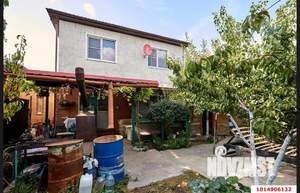 Дом 161м², 2-этажный, участок 3 сот.  