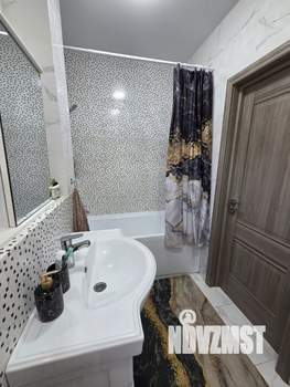 Дом 110м&sup2;, 2-этажный, участок 9 сот.  