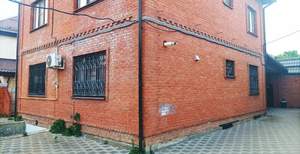 Дом 385м&sup2;, 3-этажный, участок 10 сот.  