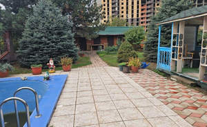 Дом 244м&sup2;, 2-этажный, участок 8 сот.  