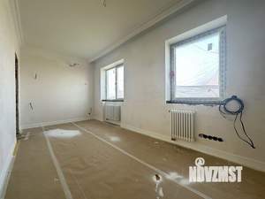 Дом 206м², 2-этажный, участок 5 сот.  