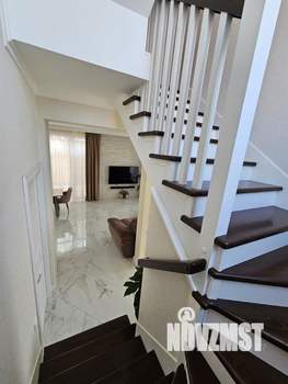 Дом 135м&sup2;, 2-этажный, участок 3 сот.  