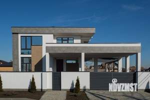 Дом 240м&sup2;, 3-этажный, участок 4 сот.  