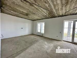 Дом 21м&sup2;, 2-этажный, участок 5 сот.  