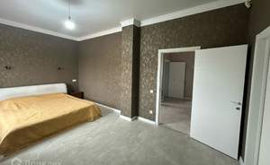 Дом 183м&sup2;, 2-этажный, участок 10 сот.  