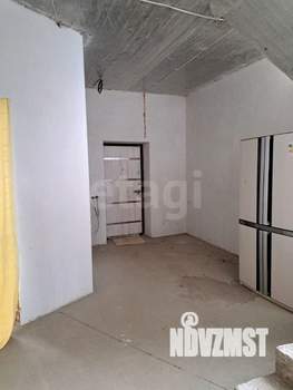 Дом 182м&sup2;, 2-этажный, участок 10 сот.  