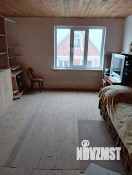 Дом 140м&sup2;, 3-этажный, участок 5 сот.  