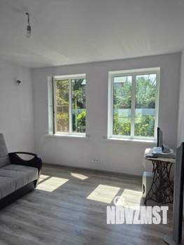 Дом 39м&sup2;, 2-этажный, участок 4 сот.  