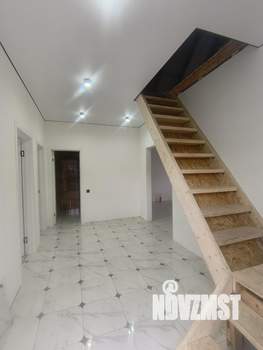 Дом 120м&sup2;, 2-этажный, участок 4 сот.  