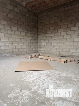 Дом 50м&sup2;, 2-этажный, участок 1 сот.  