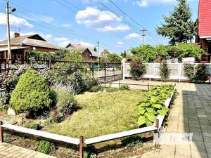 Дом 263м&sup2;, 2-этажный, участок 7 сот.  