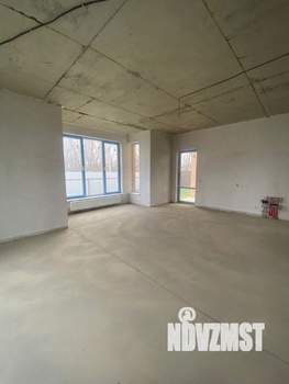 Дом 140м&sup2;, 2-этажный, участок 5 сот.  