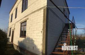 Дом 180м&sup2;, 2-этажный, участок 8 сот.  