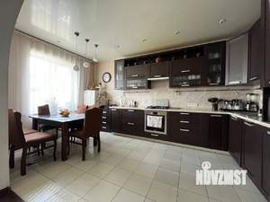 Дом 140м², 3-этажный, участок 4 сот.  