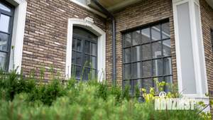 Коттедж 800м², 3-этажный, участок 15 сот.  