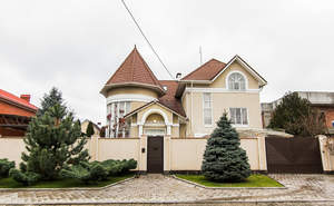 Дом 515м&sup2;, 2-этажный, участок 8 сот.  