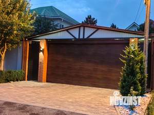 Коттедж 184м&sup2;, 2-этажный, участок 4 сот.  