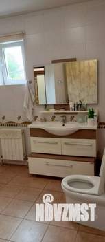 Дом 208м&sup2;, 2-этажный, участок 2 сот.  