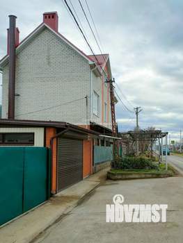 Дом 164м&sup2;, 3-этажный, участок 3 сот.  