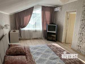 Дом 104м&sup2;, 2-этажный, участок 4 сот.  