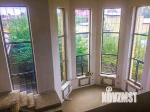 Дом 280м², 2-этажный, участок 6 сот.  