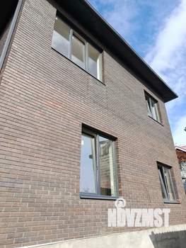 Дом 220м&sup2;, 3-этажный, участок 5 сот.  