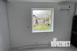 Дом 80м², 2-этажный, участок 10 сот.  