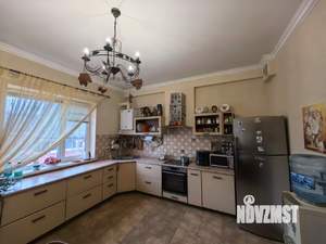 Дом 291м&sup2;, 2-этажный, участок 12 сот.  