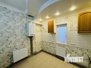 Дом 40м², 2-этажный, участок 3 сот.  