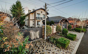 Дом 375м&sup2;, 2-этажный, участок 8 сот.  