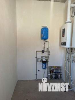 Коттедж 196м&sup2;, 2-этажный, участок 5 сот.  