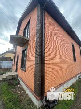 Дом 200м&sup2;, 2-этажный, участок 5 сот.  