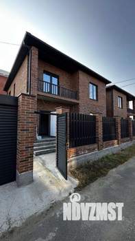 Дом 158м&sup2;, 2-этажный, участок 3 сот.  