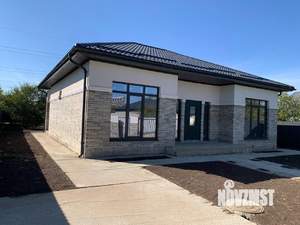 Дом 110м&sup2;, 1-этажный, участок 6 сот.  