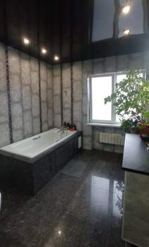 Дом 400м², 3-этажный, участок 5 сот.  