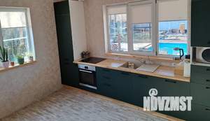 Дом 250м&sup2;, 2-этажный, участок 10 сот.  