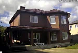 Дом 200м², 2-этажный, участок 6 сот.  