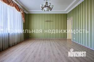 Дом 412м&sup2;, 3-этажный, участок 6 сот.  