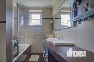 Дом 145м², 2-этажный, участок 5 сот.  