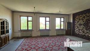 Дом 637м&sup2;, 4-этажный, участок 13 сот.  