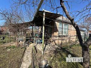 Дом 30м&sup2;, 2-этажный, участок 4 сот.  