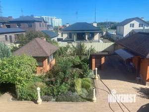 Коттедж 233м&sup2;, 2-этажный, участок 10 сот.  