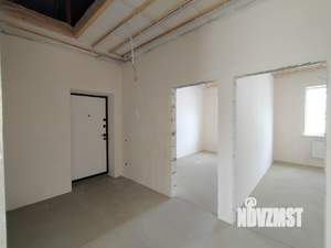 Дом 100м&sup2;, 2-этажный, участок 3 сот.  